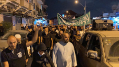 فيديو: مشاركة واسعة في مسيرة غاضبة بمدينة يافا نصرة لرسول الله 